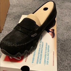 NWT sketchers bikers PENNY LANE loafer memory foam